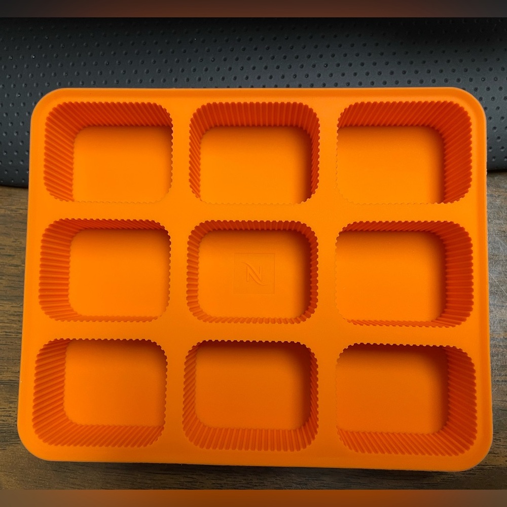 NWT Nespresso Limited Edition Orange Barista Ice Cube Tray